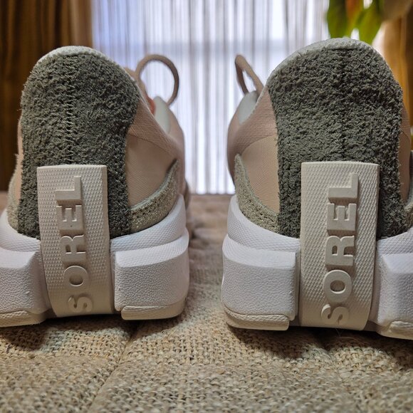 Sorel "Ona" Low Sneaker, NWOB, never worn - Picture 1 of 8